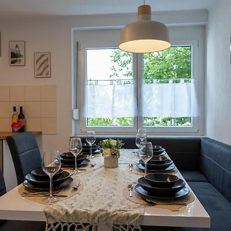 Hegau-refugium: Am Bodensee & Der Schweizer Grenze Apartment *